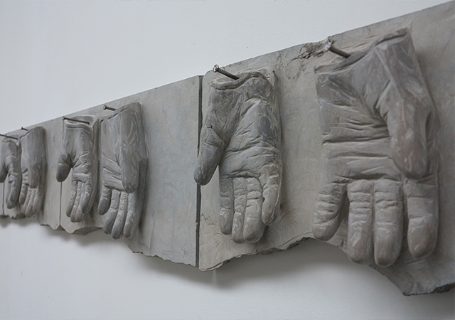 Luvas Limpas, Isaque Pinheiro, arte contemporanea, escultura, arte